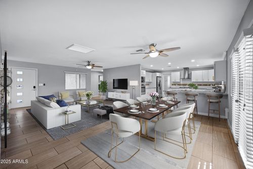 1601 W Glenrosa Ave, Phoenix, AZ, 85015-4735 | Card Image