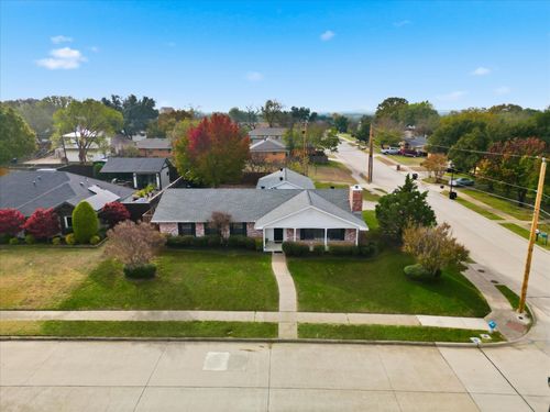 8061 Christie Dr, Frisco, TX, 75033-3702 | Card Image