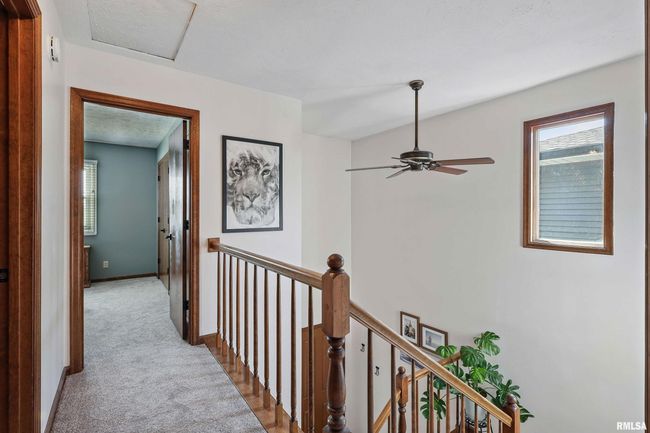 5952 Crow Valley Park Dr, Condo with 2 bedrooms, 2 bathrooms and null parking in Davenport IA | Image 18