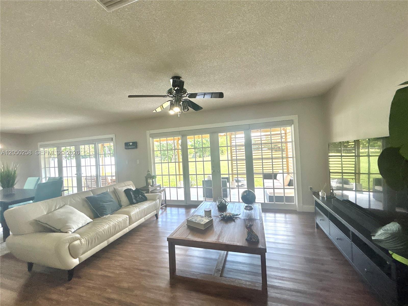 Residential Lease in Plantation 4