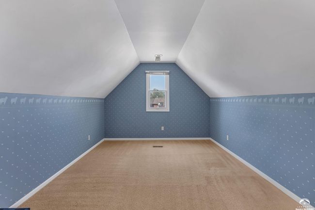 4004 Vintage Ct, Condo with 3 bedrooms, 2 bathrooms and null parking in Lawrence KS | Image 24