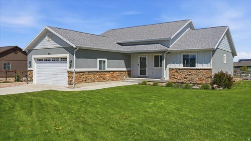 376 River Bluffs Dr, Kamas, UT, 84036-5104 | Card Image