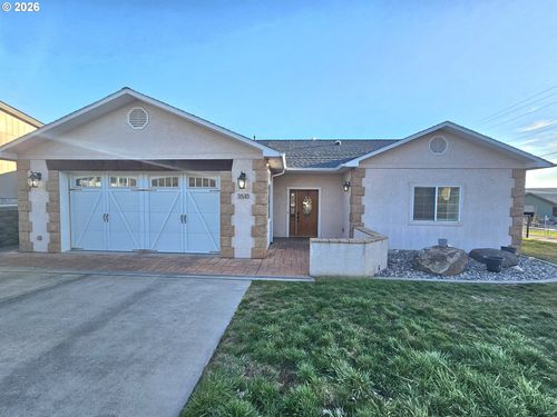 3510 Ne King Pl, Pendleton, OR, 97801-3440 | Card Image