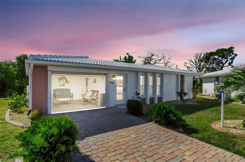 h2-4-402 Circlewood Dr, VENICE, FL, 34293-7005 | Card Image