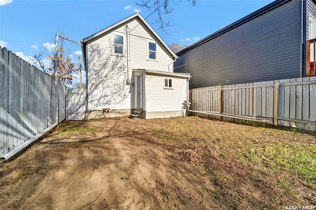 705 Av L S, House other with 3 bedrooms, 1 bathrooms and null parking in Saskatoon SK | Image 35