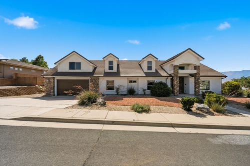 222 S Valley View Dr, Hurricane, UT, 84737-4413 | Card Image