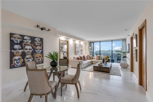 532-20505 E Country Club Dr, Aventura, FL, 33180-3057 | Card Image