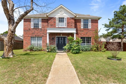 2050 Vista Dr, Lewisville, TX, 75067-7460 | Card Image