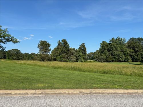 3147 Savannah Dr, Harrison, AR, 72601-4239 | Card Image