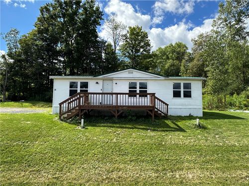 18 Suzanne Way, Willseyville, NY, 13864-1118 | Card Image