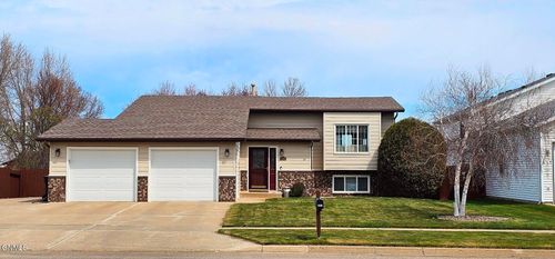 1208 19th St Se, Mandan, ND, 58554-5038 | Card Image