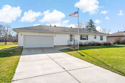14580 Danville Ave W, Rosemount, MN, 55068-4109 | Card Image