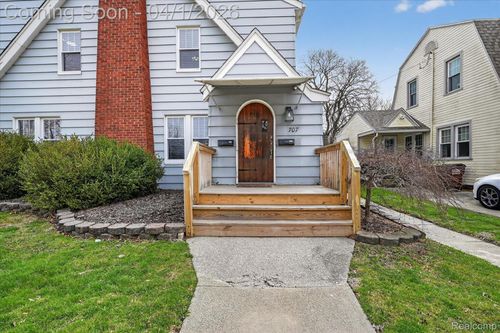 707 Harrison St, Monroe, MI, 48161-1419 | Card Image