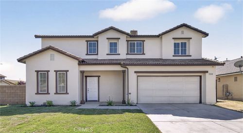 45318 Elm Ave, Lancaster, CA, 93534-1900 | Card Image