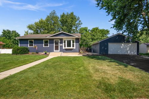 1530 Sunrise Dr, DEKALB, IL, 60115-2023 | Card Image