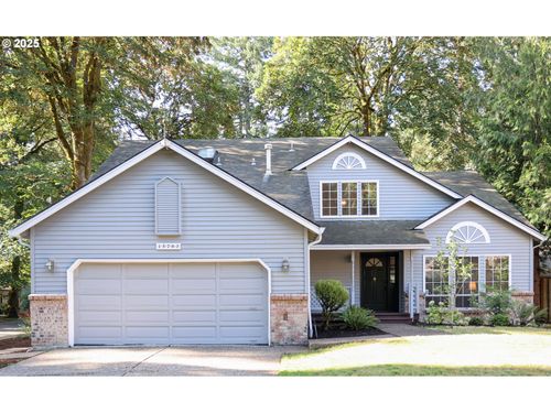 15703 Boones Way, Lake Oswego, OR, 97035-3511 | Card Image