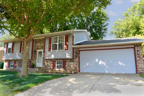 1403 Dakota Dr, Ottawa, IL, 61350-4609 | Card Image
