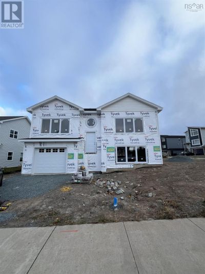 192 Olive Ave, House other with 3 bedrooms, 3 bathrooms and null parking in Bedford NS | Image 1