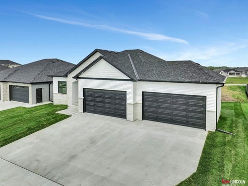 7510 Maxine Dr, Lincoln, NE, 68516-5396 | Card Image