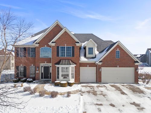 163 Winding Hill Drive, Elgin, IL, 60124 | Card Image