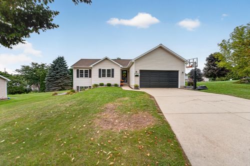 113 Terrace Court, Mount Horeb, WI, 53572 | Card Image