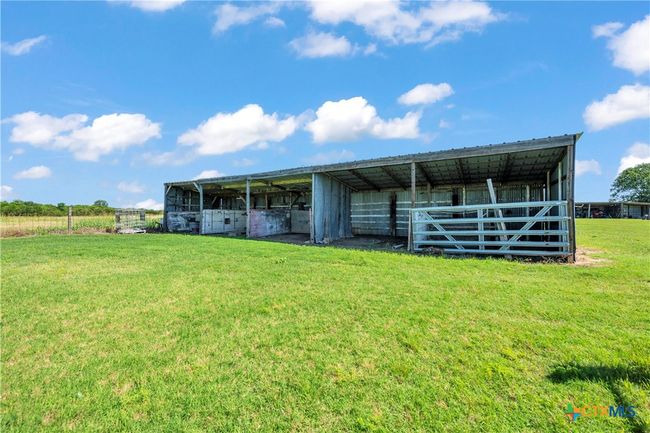 18481 Elm Creek Rd, House other with 3 bedrooms, 4 bathrooms and null parking in Moody TX | Image 20