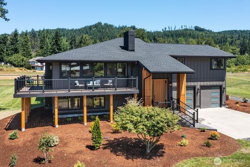 35706 Se 47th Pl, Fall City, WA, 98024-9713 | Card Image