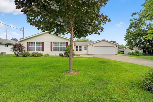 110 E Nevada St, Monroe, IA, 50170-7885 | Card Image