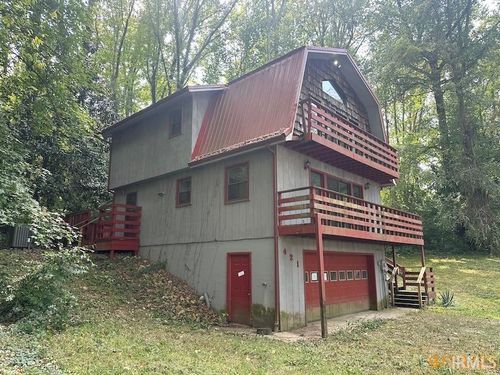 421 S Spring St, Princeton, IN, 47670-2029 | Card Image