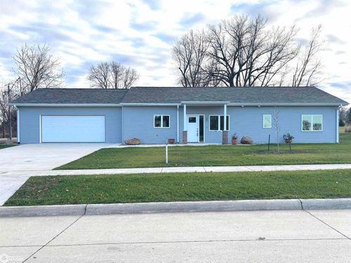 201 Sterling Dr, Manly, IA, 50456-8074 | Card Image