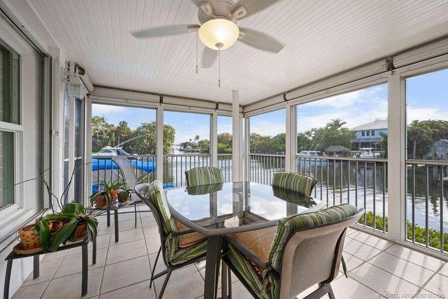 APT-16 - 3901 Saint Lucie Blvd, Condo with 2 bedrooms, 3 bathrooms and 1 parking in Stuart FL | Image 6