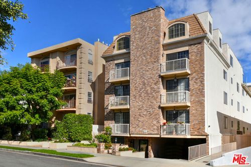 unit-301-1936 Pelham Ave, Los Angeles, CA, 90025-5878 | Card Image