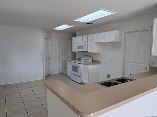 3010 Pine Valley Dr, New Braunfels, TX, 78130-7006 | Card Image