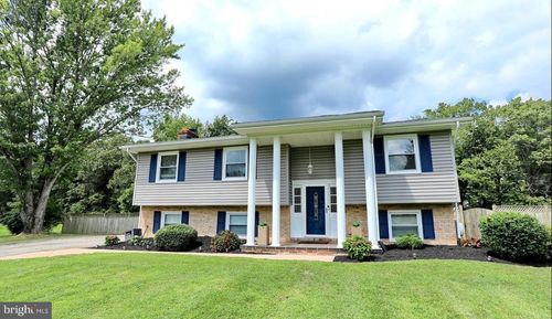 9266 Windsor Dr, LA PLATA, MD, 20646-2847 | Card Image