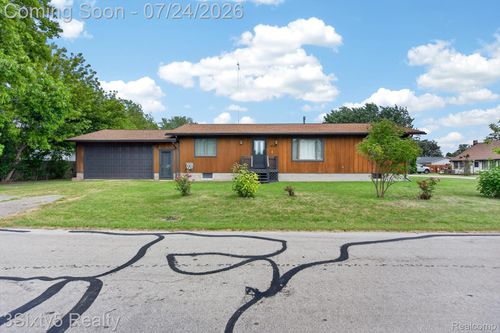 4340 Avenue A, Newport, MI, 48166-9682 | Card Image