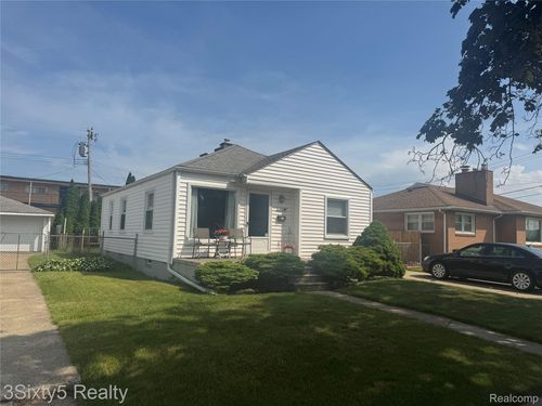 19626 Henry St, Melvindale, MI, 48122-2210 | Card Image