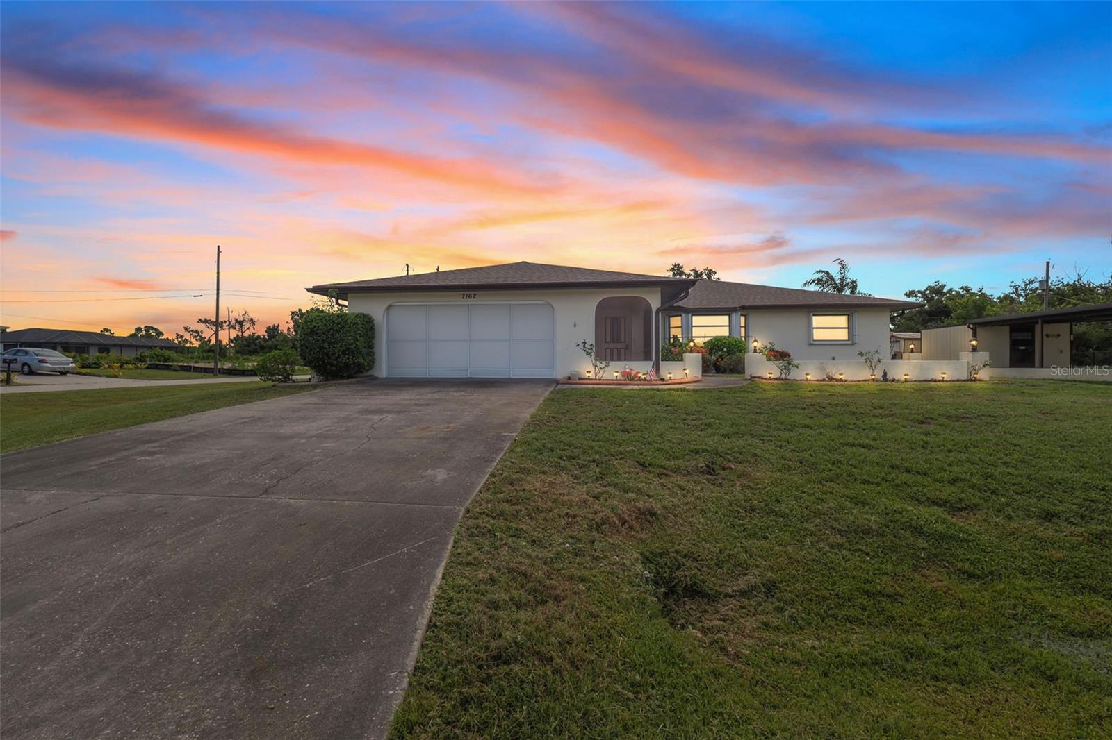 Peacock Ln, Englewood, FL 34224
