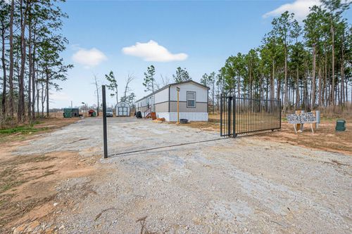 617 Road 5896, Cleveland, TX, 77327-7046 | Card Image