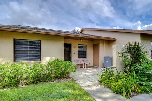 38411 Cottonwood Pl, ZEPHYRHILLS, FL, 33542-6634 | Card Image