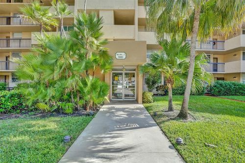 apt-309-3821 Environ Blvd, Lauderhill, FL, 33319-4217 | Card Image