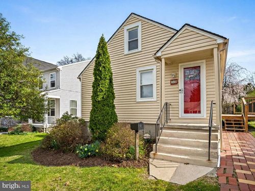 39 Northwood Dr, LUTHERVILLE TIMONIUM, MD, 21093-4218 | Card Image