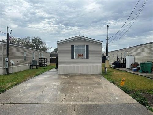 714 Saint Charles St, Norco, LA, 70079-2458 | Card Image