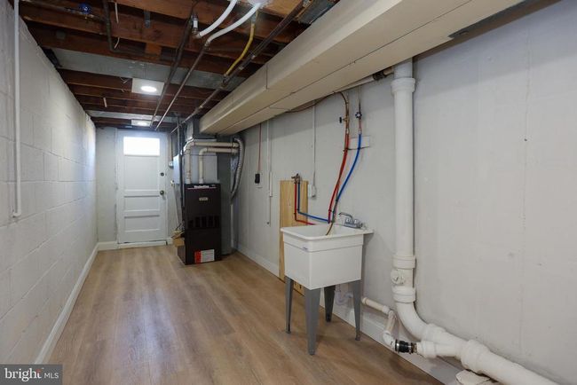 1218 Harshaw Rd, Townhouse with 4 bedrooms, 1 bathrooms and null parking in BROOKHAVEN PA | Image 17