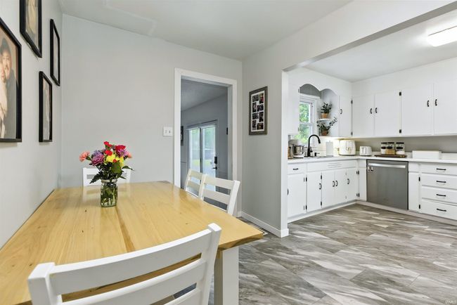 6049 E Mineral Koleen Rd, House other with 3 bedrooms, 1 bathrooms and null parking in Bloomfield IN | Image 23