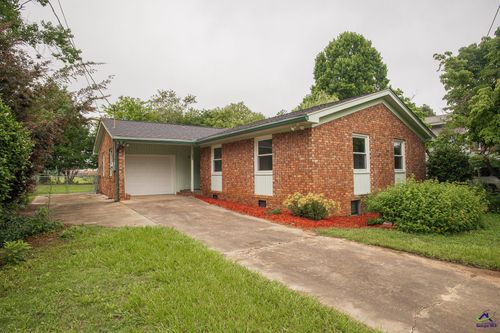 211 Sunnydale Dr, Warner Robins, GA, 31088-5752 | Card Image