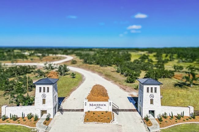 556 Cliff View Loop, Home with 6 bedrooms, 7 bathrooms and null parking in Harper TX | Image 78
