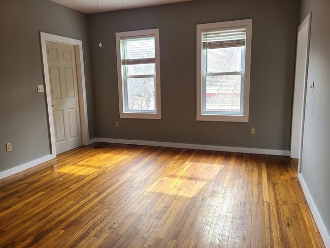 2 - 29 Franklin St, Condo with 4 bedrooms, 2 bathrooms and 2 parking in Whitman MA | Image 8
