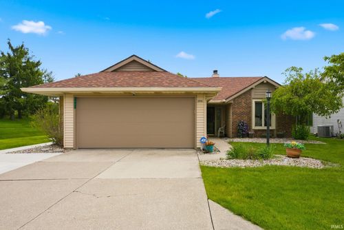 2931 Wood Knoll Ln, Fort Wayne, IN, 46804-7824 | Card Image