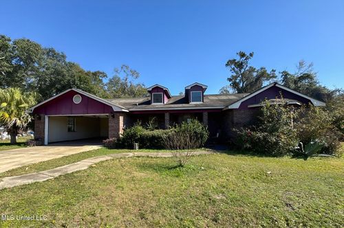 4724 Weems St, Moss Point, MS, 39563-2646 | Card Image