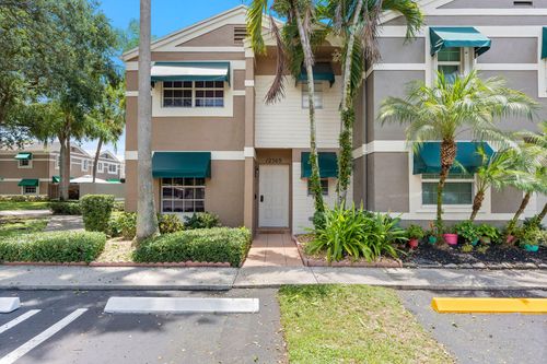 12360 Sw 52nd Ct, COOPER CITY, FL, 33330-4206 | Card Image